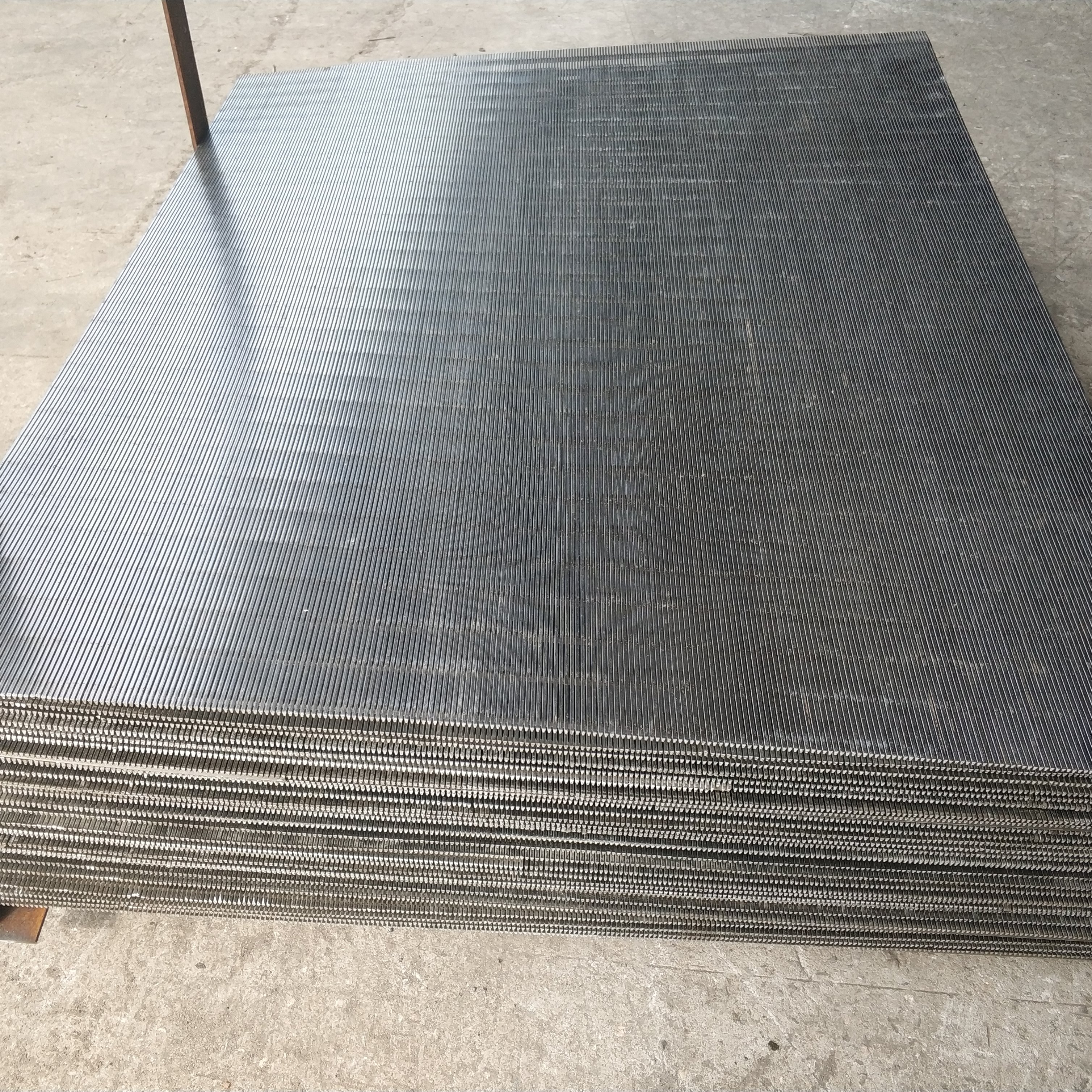 河北條縫篩廠家，報(bào)價(jià)，批發(fā) 條縫篩批發(fā)