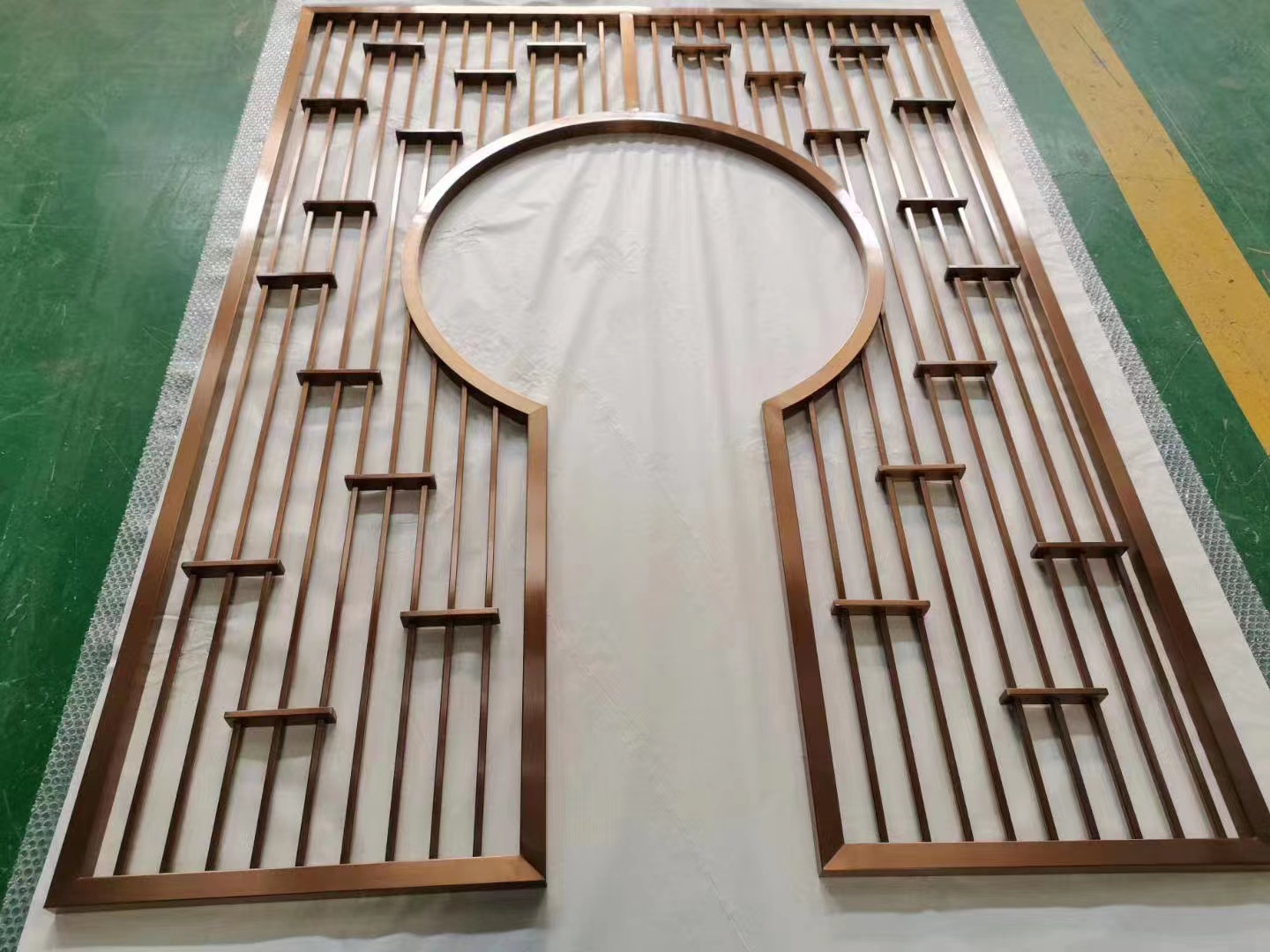 不銹鋼屏風(fēng) 不銹鋼屏風(fēng)廠家 不銹鋼屏風(fēng)廠家報(bào)價(jià) 不銹鋼屏風(fēng)直銷  不銹鋼屏風(fēng)直銷供應(yīng)