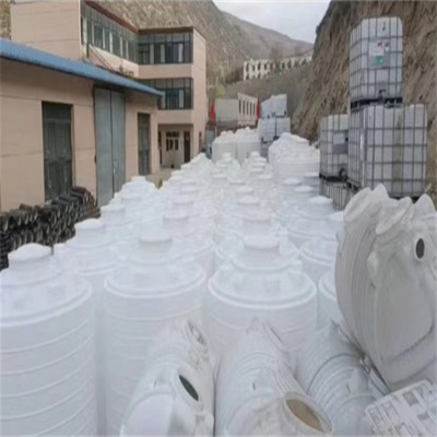 供應(yīng)內(nèi)蒙古盛潔牌 20噸塑料儲罐和20立方化工儲罐