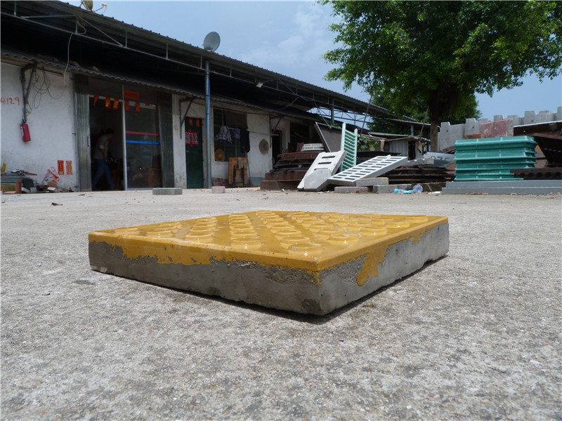 止步磚批發(fā)商，西班牙磚批發(fā)，盲道磚磚定制