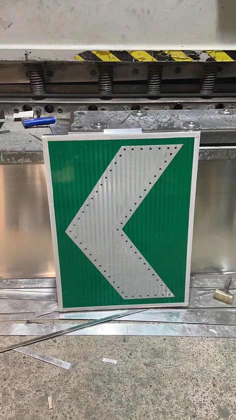 小區(qū)停車場(chǎng)標(biāo)志牌廠家    小區(qū)停車場(chǎng)標(biāo)志牌現(xiàn)貨   小區(qū)停車場(chǎng)標(biāo)志牌批發(fā)價(jià)格