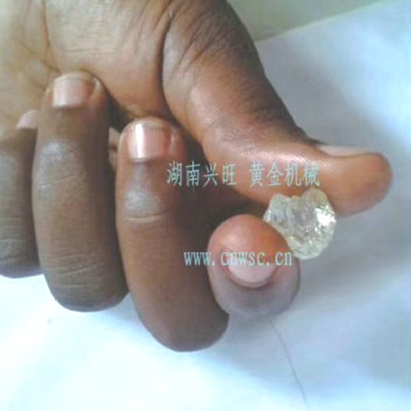 長(zhǎng)沙鉆石開采船長(zhǎng)沙選鉆石的設(shè)備瀏陽鉆石選取設(shè)備湖南鉆石開采機(jī)器瀏陽鉆石淘洗船