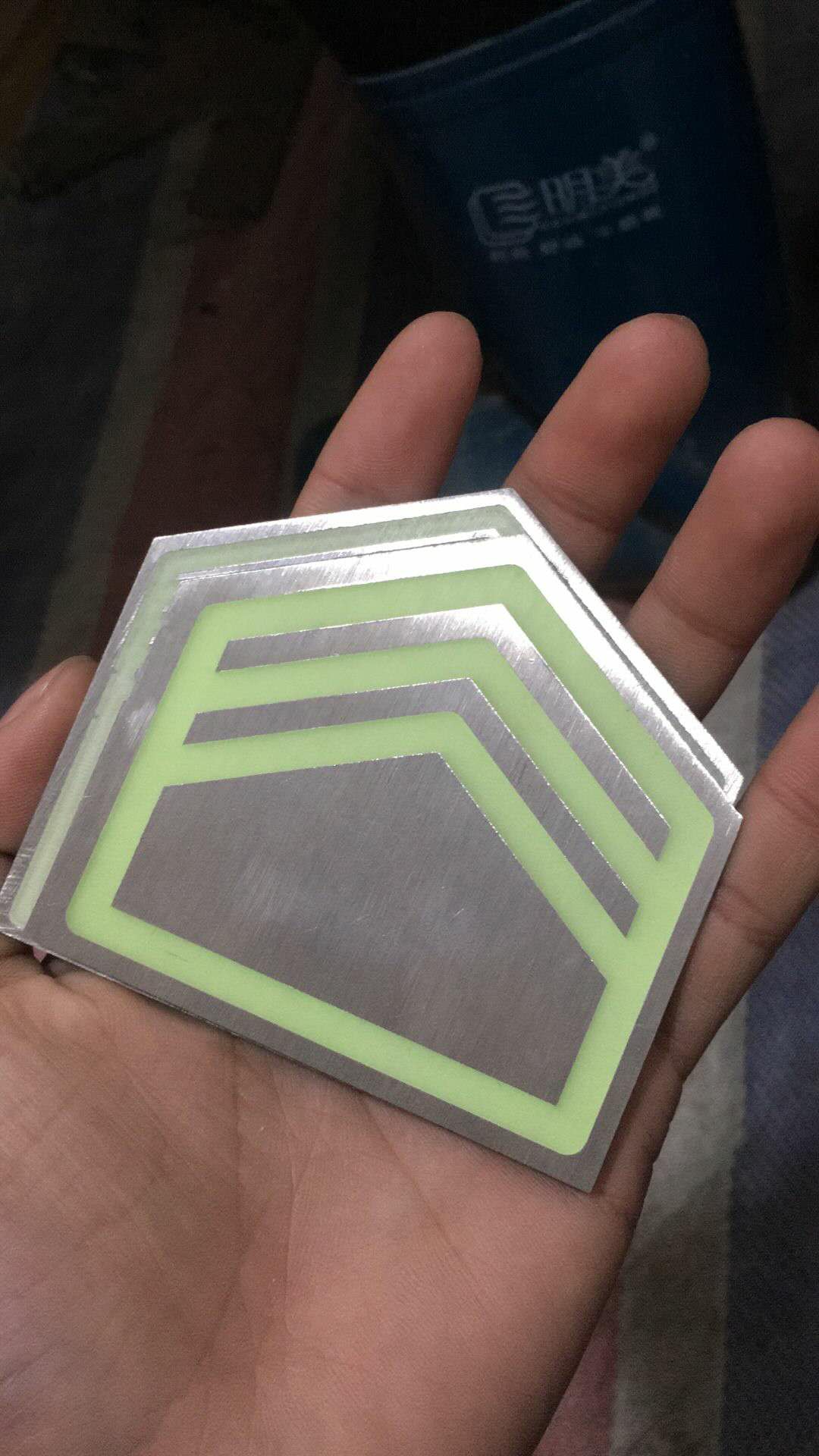 紹興蘇州南寧杭州自發(fā)光標(biāo)識圓形地鐵蓄光標(biāo)識 紹興蘇州南寧杭州自發(fā)光標(biāo)識