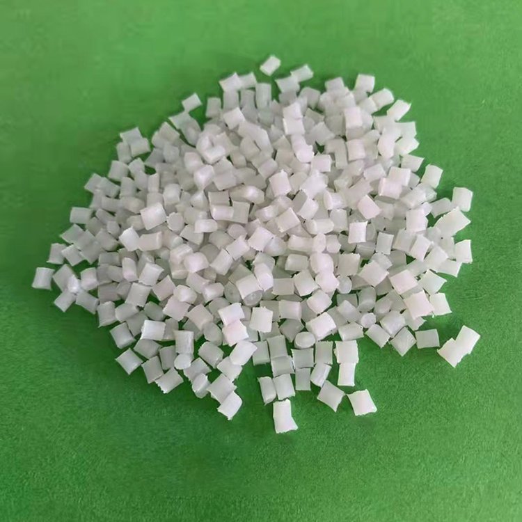 PET塑膠原料 玻纖增強(qiáng)30% PET塑膠原料 玻纖增強(qiáng)30% 高強(qiáng)度高剛性抗沖 pet抽粒