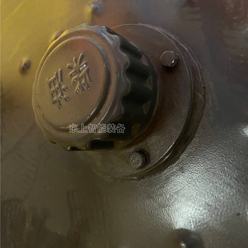 龍工50C 863N*箱855N液壓燃油箱總成裝載機(jī)配件