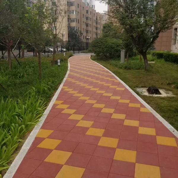 河南安陽透水磚廠家定制、批發(fā)報價、現(xiàn)貨供應(yīng)！