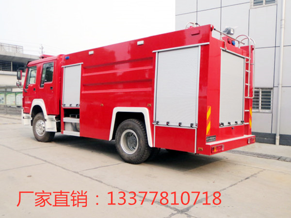 機場*5噸泡沫消防車*生產(chǎn)廠家合作單位