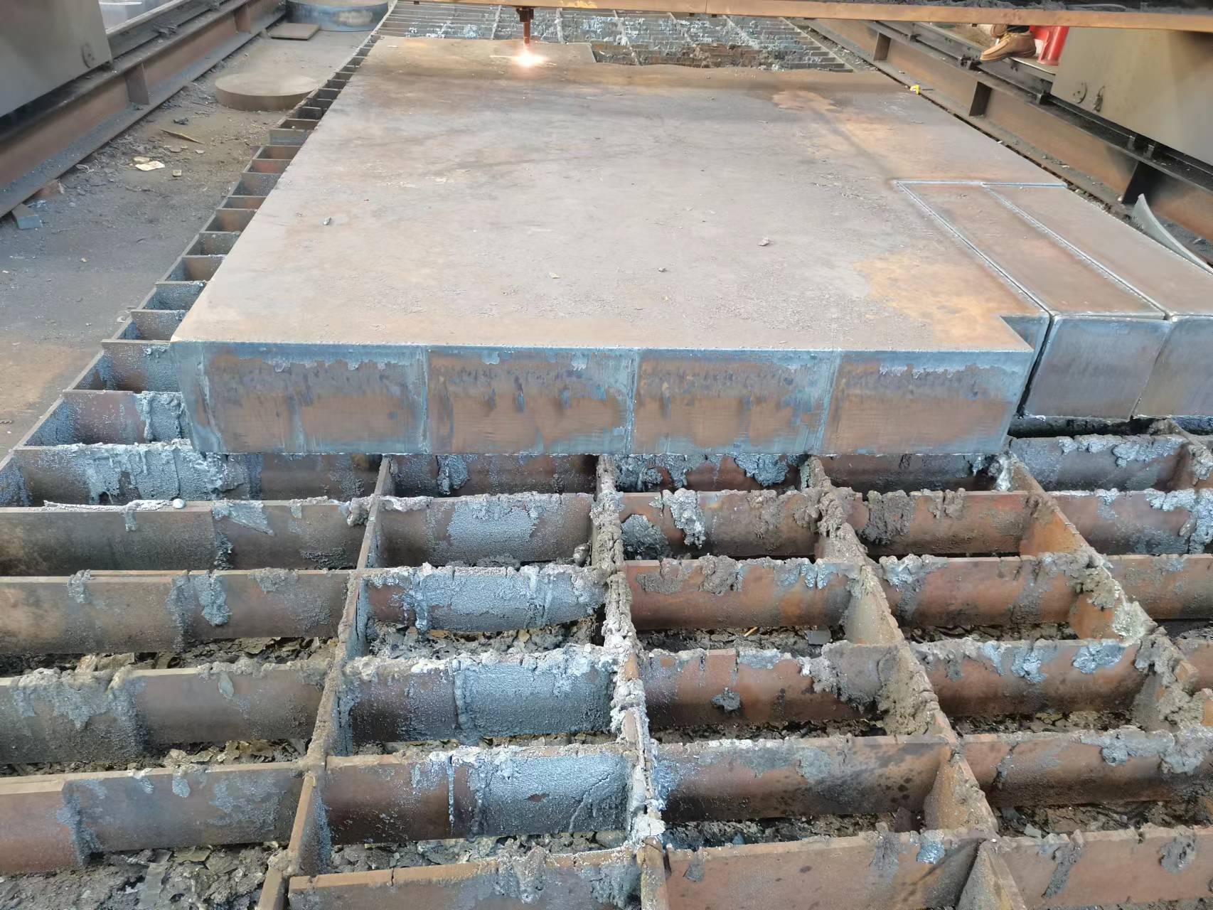 特厚板切割多少錢 江蘇特厚板切割廠家