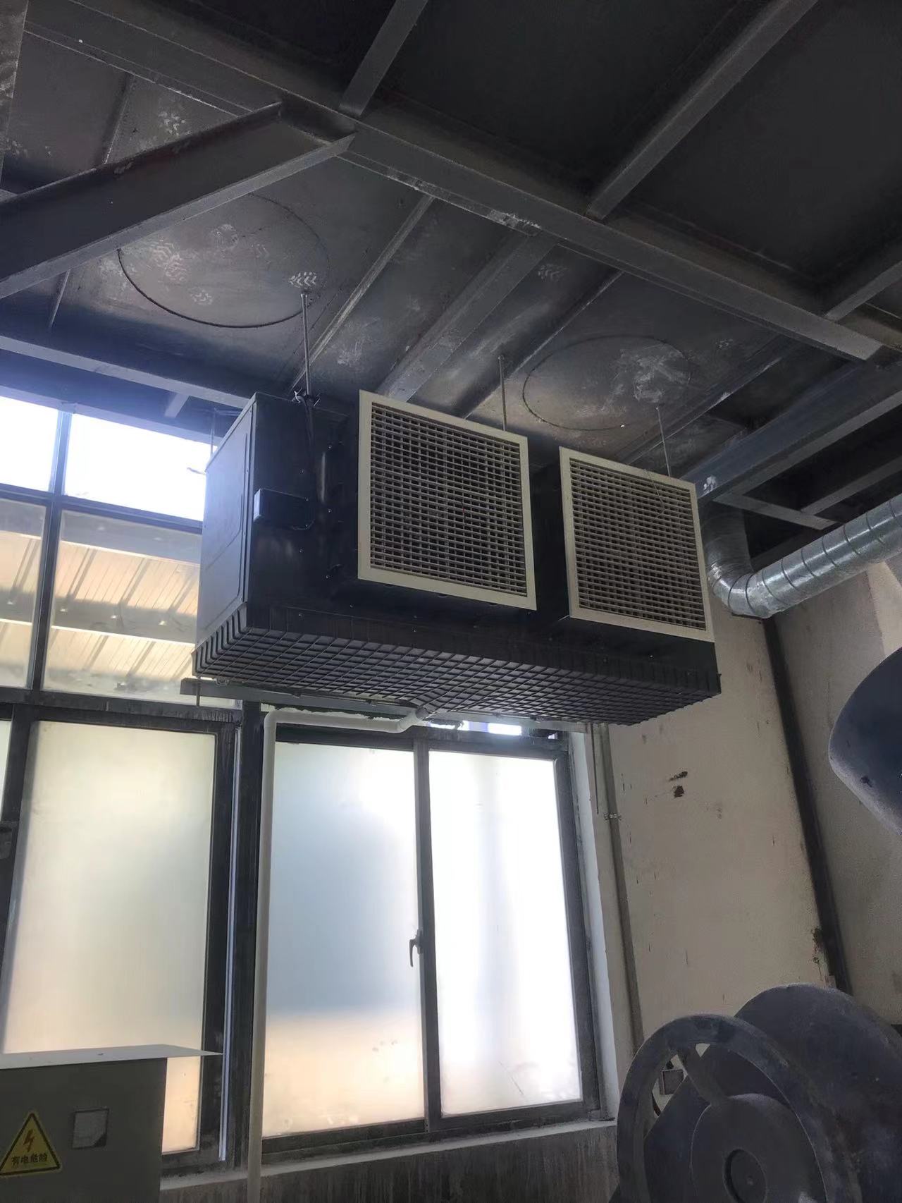無錫環(huán)保冷空調(diào)-工業(yè)空調(diào)-密閉車間空調(diào)機(jī)