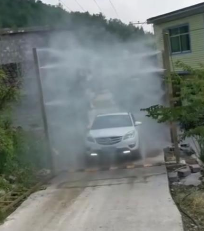 進(jìn)出車輛消毒通道設(shè)備 通道噴霧消毒設(shè)備
