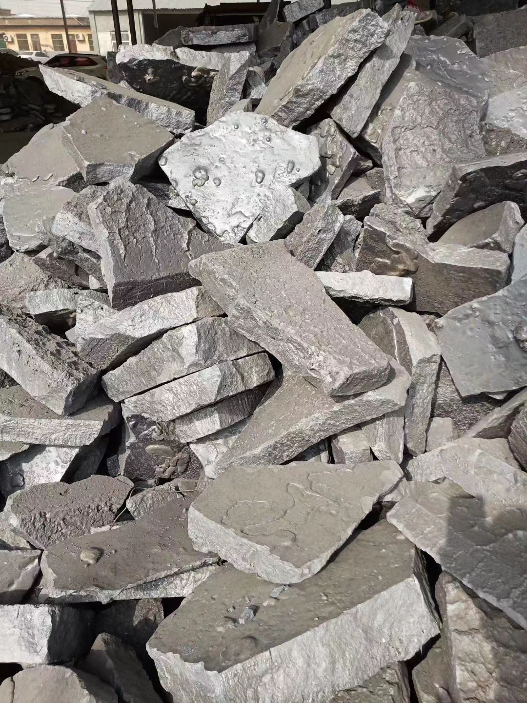 硅鐵75 72  煉鋼脫氧劑 還原劑 質(zhì)量有保障 廠家現(xiàn)貨供應