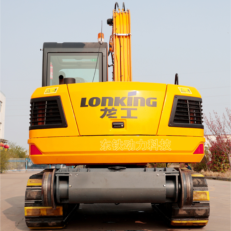 16T枕木機(jī) 13t公鐵兩用枕木器 12T多功能枕木機(jī)山東東鐵挖掘機(jī)廠家