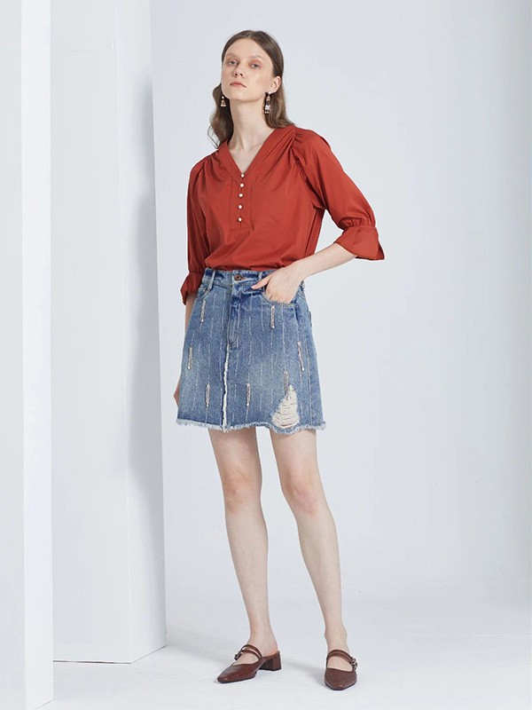 慕拉女裝專柜折扣批發(fā)一手貨源 品牌女裝批發(fā)廠家一手貨源