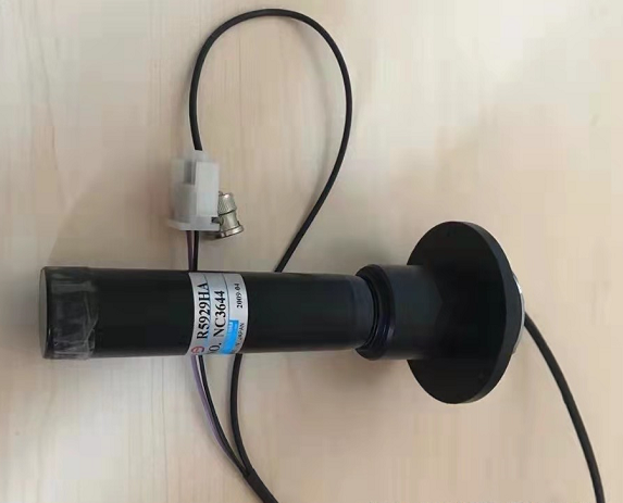 光電倍增管（PMT）