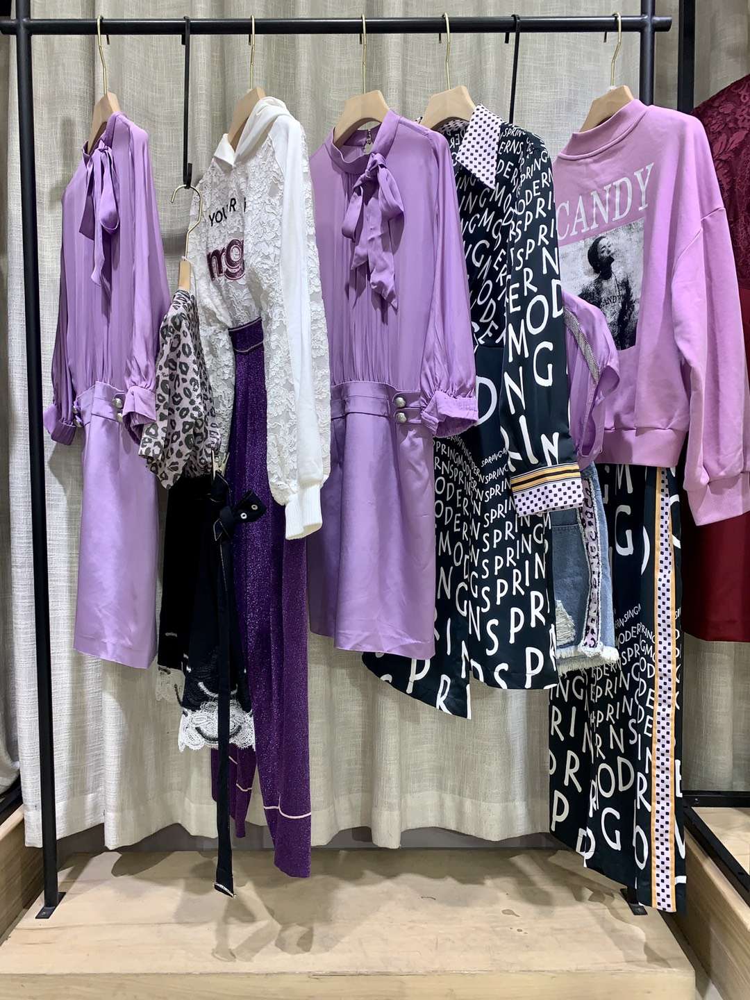 國(guó)際大 牌【芭蒂娜】2022春品牌折扣女裝貨源批發(fā)正 品高 檔女裝尾貨批發(fā)