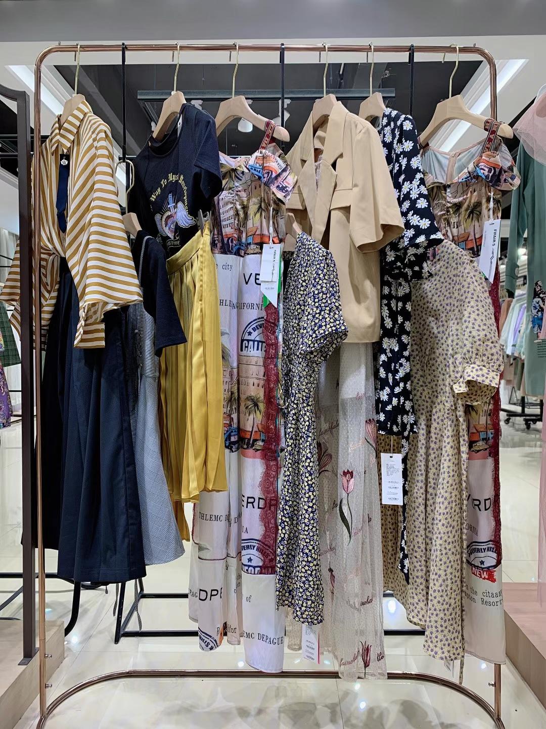 馬克華菲22夏歐式宮廷風(fēng)女裝品牌女裝電商貨源批發(fā)供應(yīng)