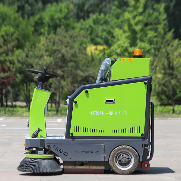 駕駛式掃地機(jī) 商場電動掃地車 戶外室內(nèi)清掃車