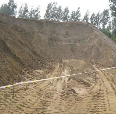 廣西河沙價(jià)格多少錢一噸、大量供應(yīng)河沙價(jià)格、廣西附近哪有河沙供應(yīng)【廣西同泰建材有限公司】