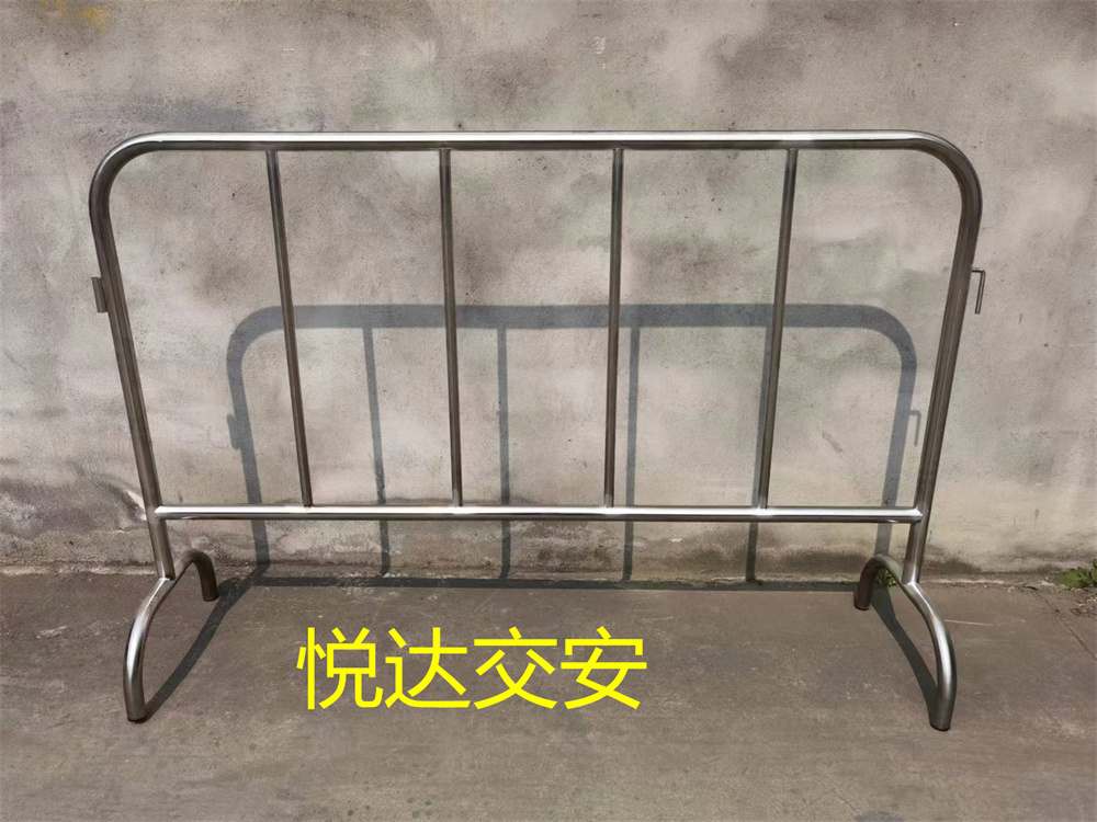 城市道路護欄隔離欄隔離墩
