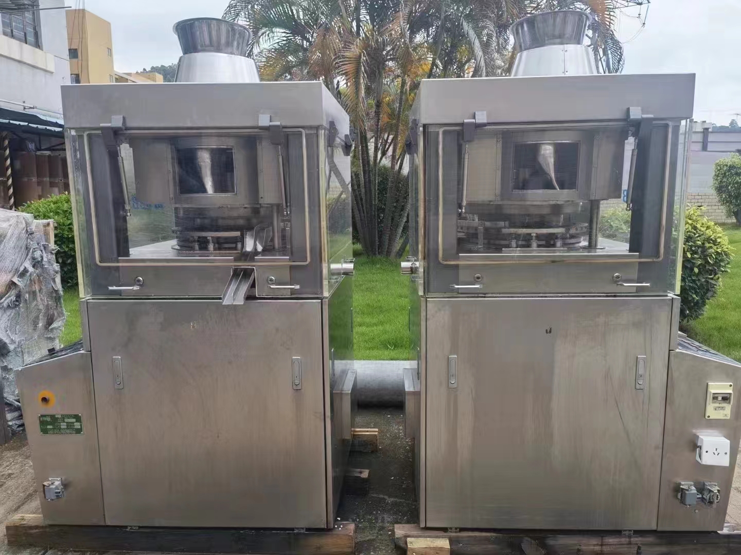 出售二手45沖高速旋轉(zhuǎn)式壓片機，二手45沖旋轉(zhuǎn)式壓片機