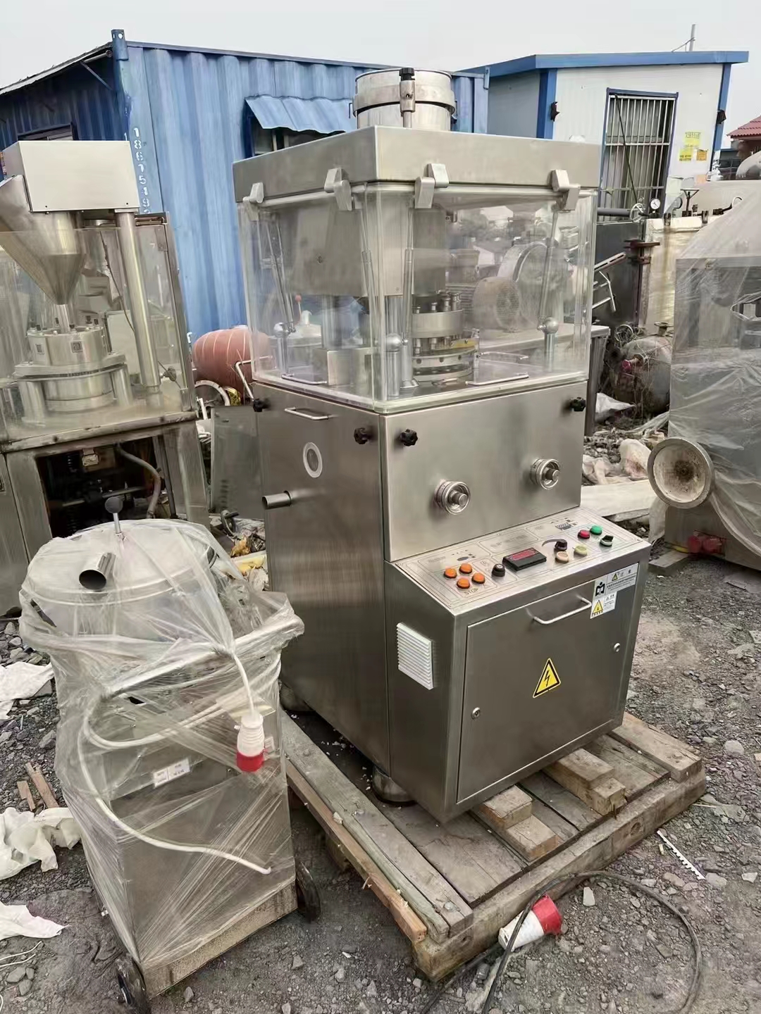 深圳二手旋轉(zhuǎn)式壓片機(jī)批發(fā)價(jià)，二手旋轉(zhuǎn)式壓片機(jī)供貨商