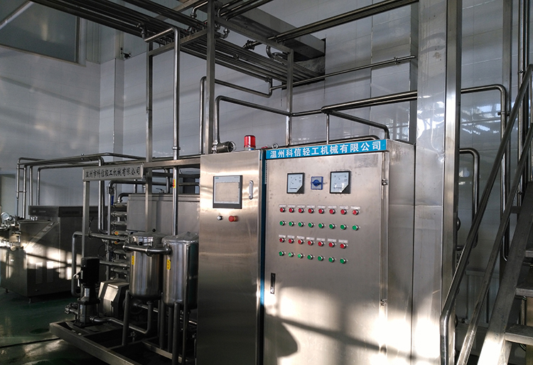 中小型葡萄糖補(bǔ)水液飲料生產(chǎn)設(shè)備葡萄糖飲料灌裝線
