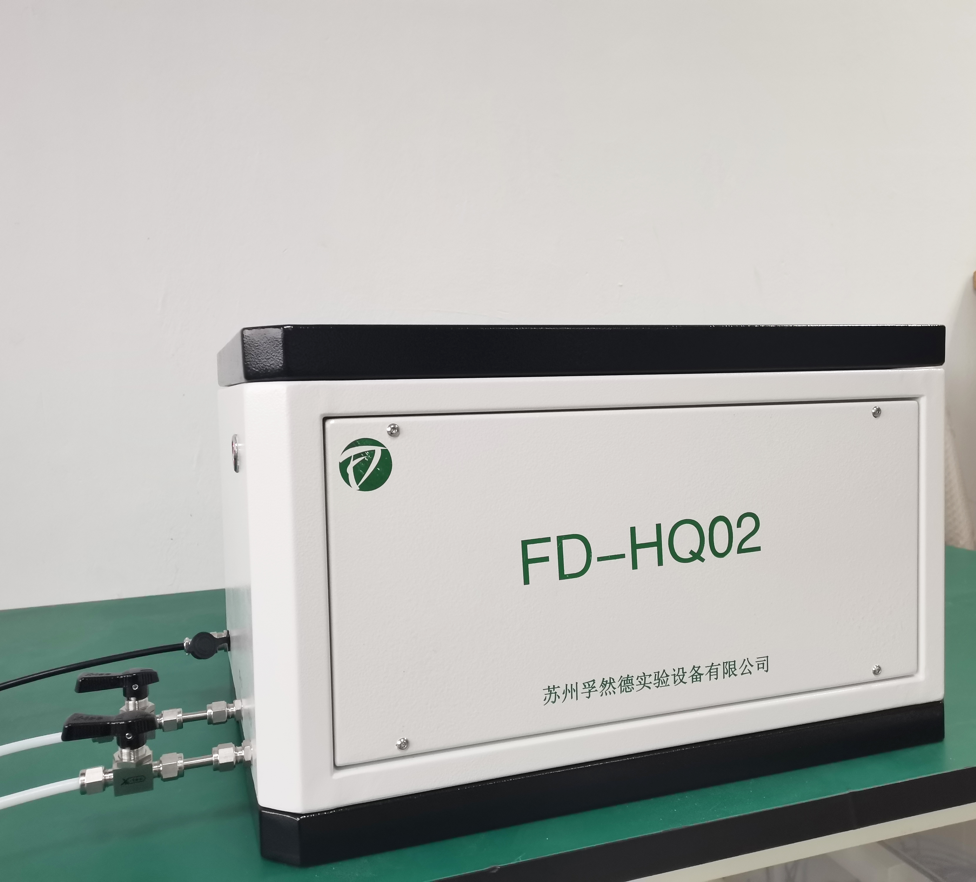 動態(tài)配氣系統(tǒng)氣體稀釋儀觸摸屏操作簡單