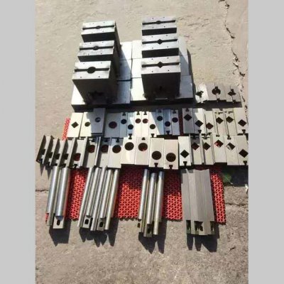 沖孔機(jī)模具價(jià)格  沖孔機(jī)模具報(bào)價(jià)