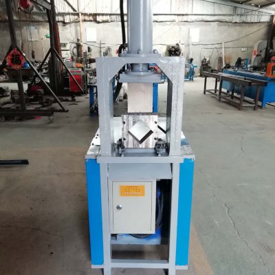 小型電動裝載機哪里有賣   半自動沖孔機多少錢