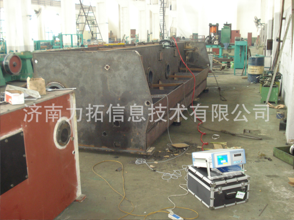 濟(jì)南效振動(dòng)裝置 振動(dòng)時(shí)效儀價(jià)格 時(shí)效振動(dòng)處理機(jī)應(yīng)力*設(shè)備