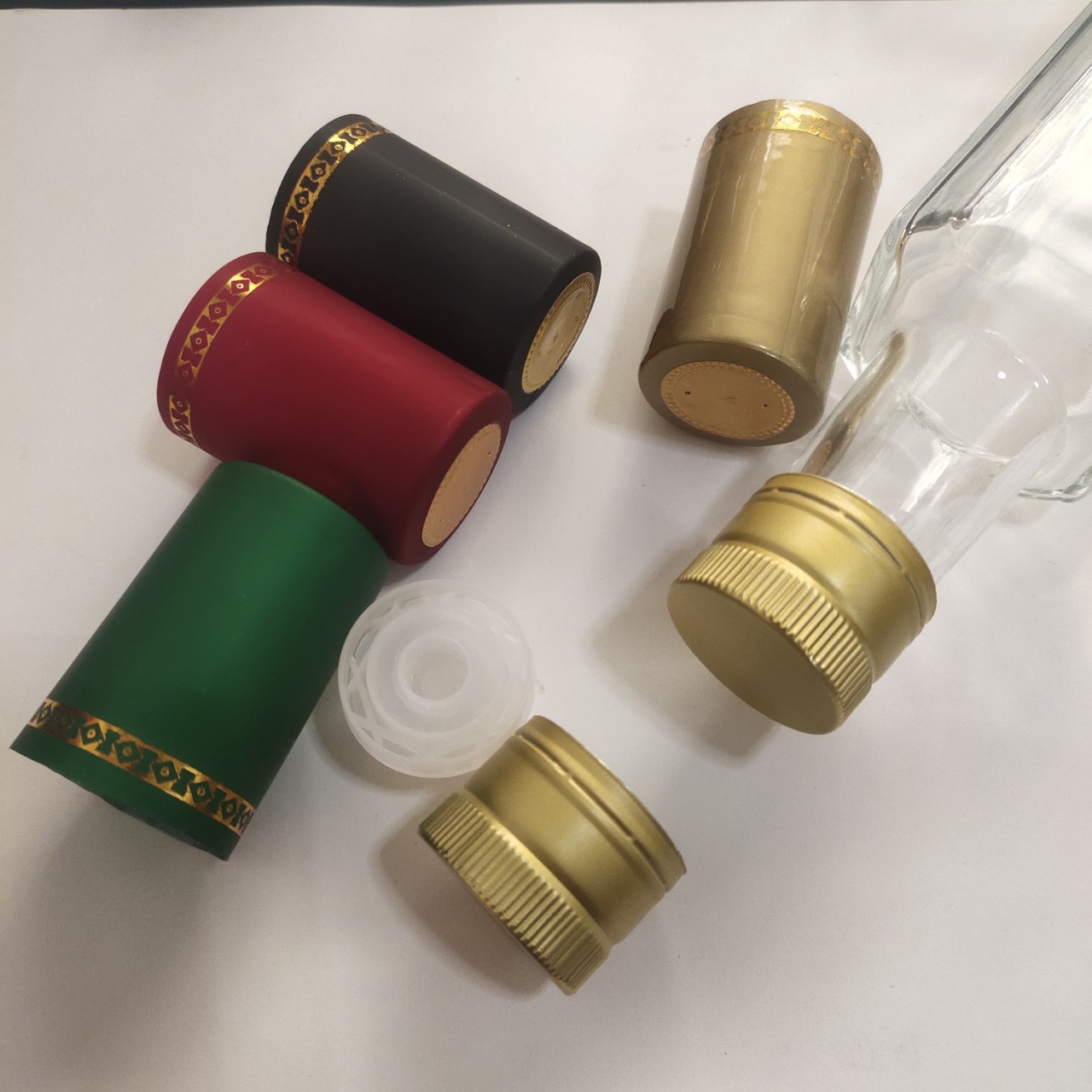 鄆城膠帽價格 膠帽批發(fā)廠家