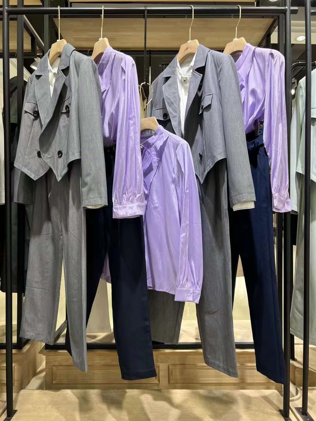【NMLS諾漫莉莎】22秋國內(nèi)知 名淑女品牌女裝尾貨 實(shí)體+直播自帶流品牌女裝