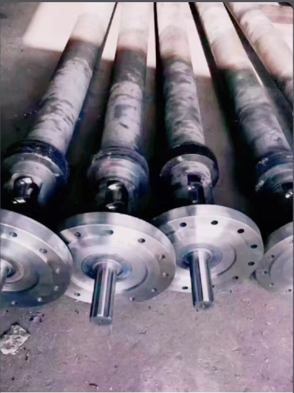 擠出機螺桿機筒批發(fā)價  擠出機螺桿機筒供貨商