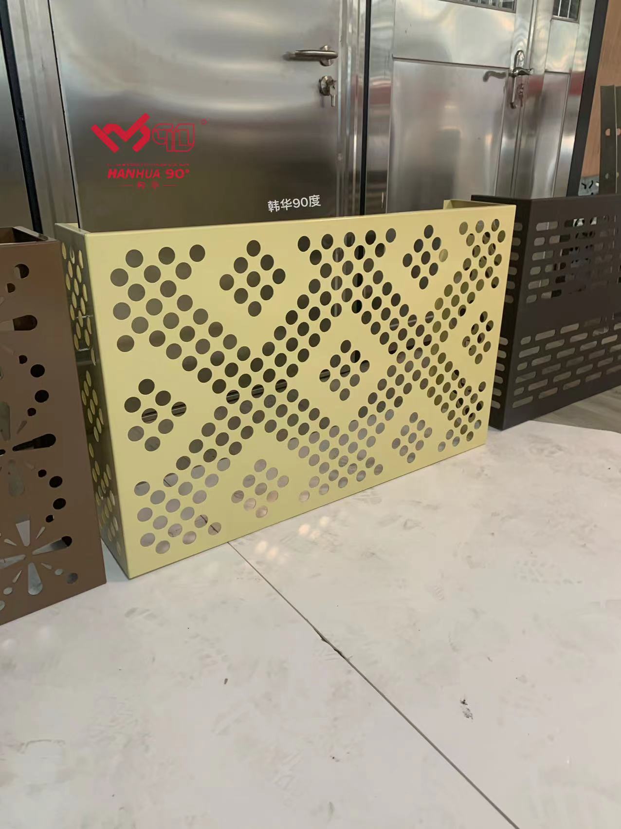 供應(yīng)工廠量身定制沖孔鋁單板 氟碳穿孔鋁單板定制價(jià)格