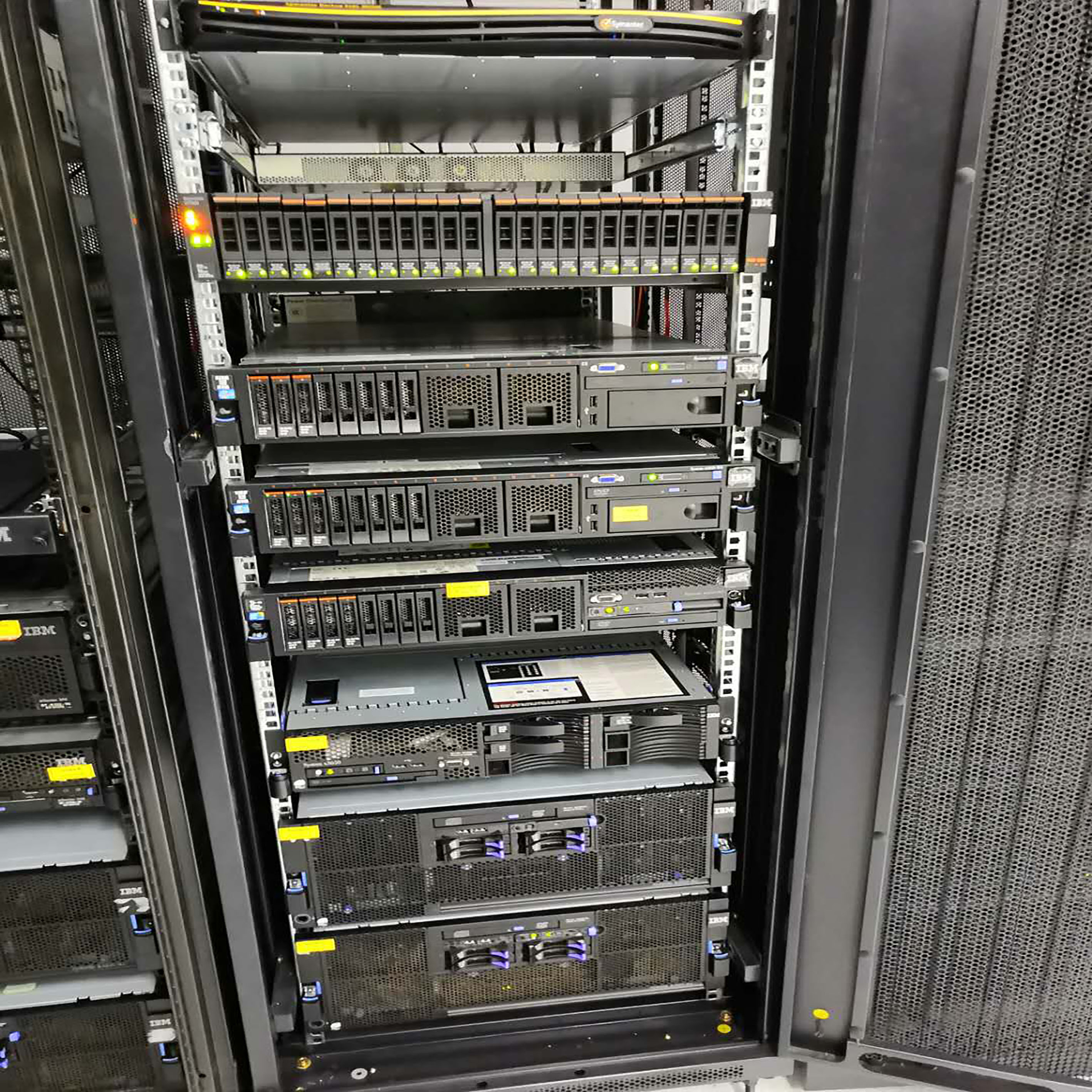 聯想服務器主機ThinkSystem SR588 替代SR550 X3650M5數據庫虛擬化超融合ERP文件 2U機架式