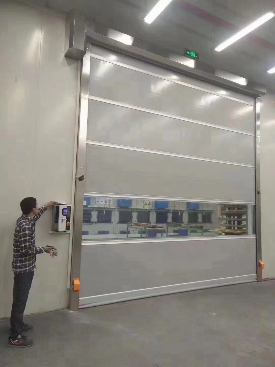 深圳供應(yīng)廠房改造快速卷簾門價格-廠家定制-哪里有-哪里有包安裝