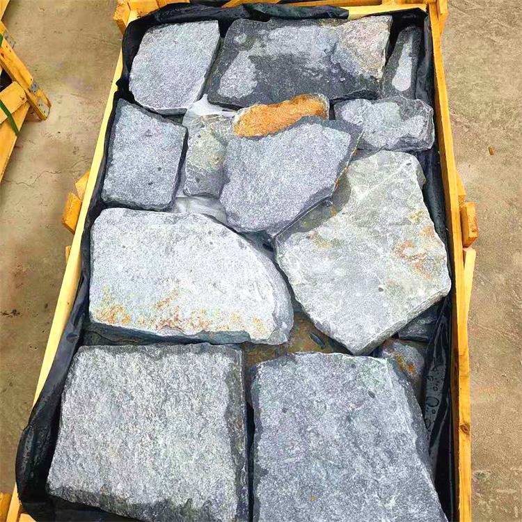 寶石藍(lán)碎拼石報(bào)價(jià)  寶石藍(lán)碎拼石哪里便宜