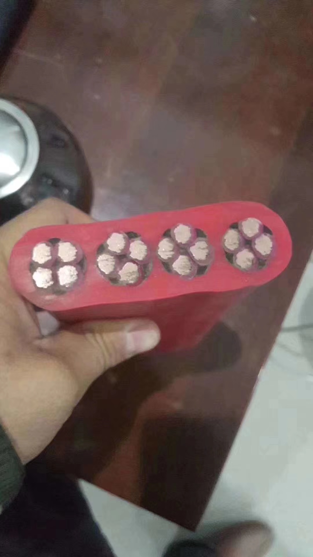 河北耐低溫硅橡膠行車電纜價格  邢臺耐高溫硅橡膠電纜價格