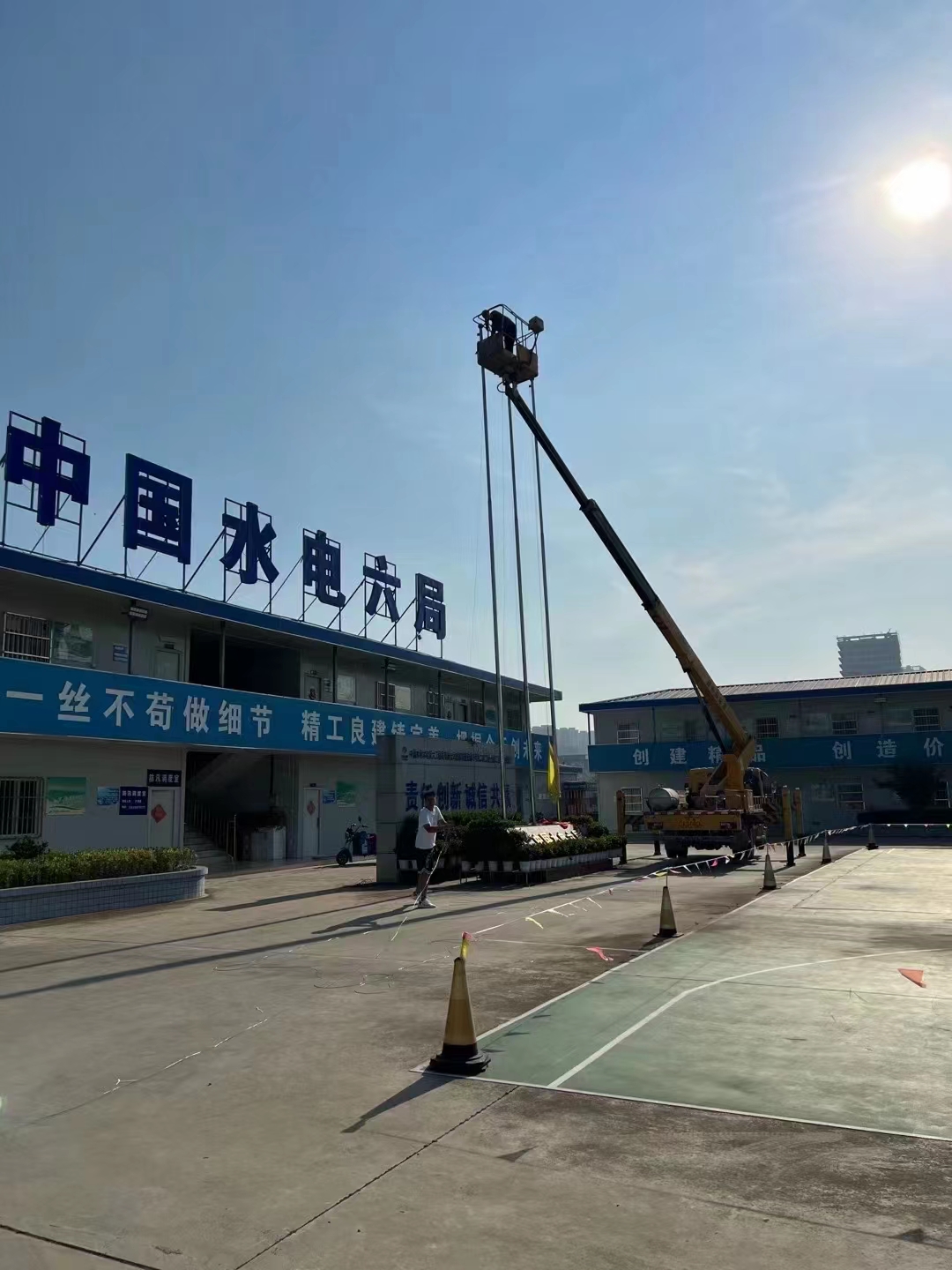 樂山車載高空作業(yè)車租賃高空作業(yè)車租賃電話