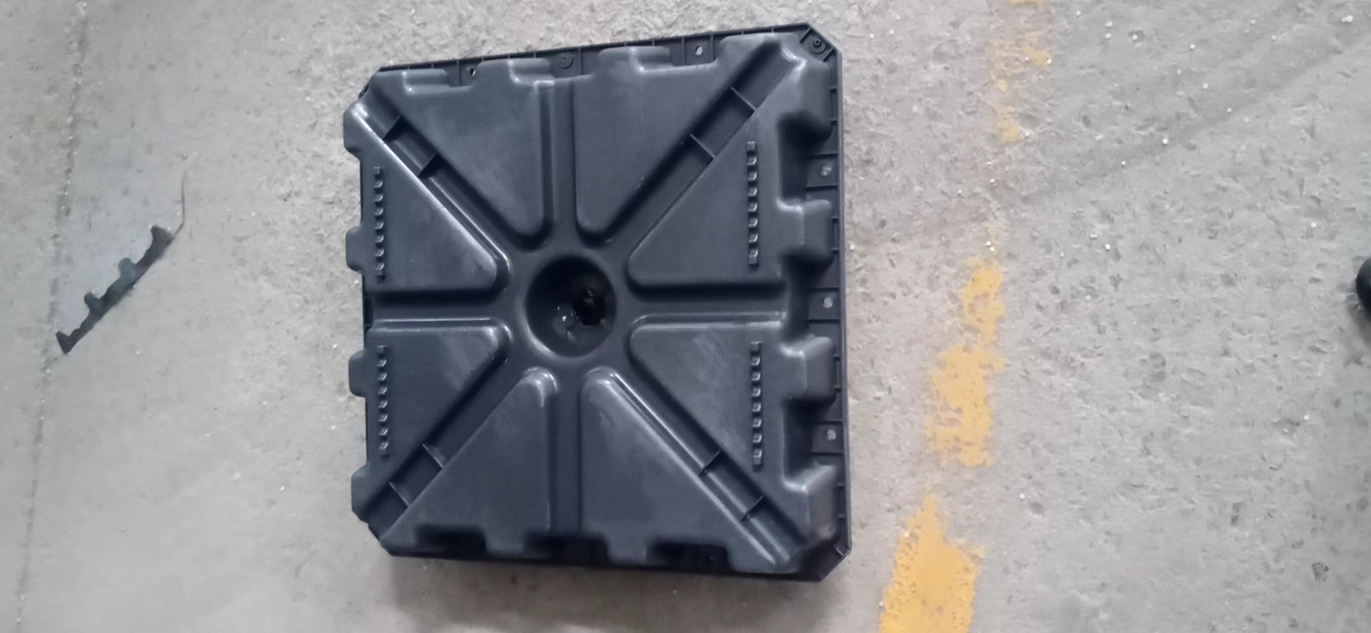 內(nèi)置模 空心樓蓋芯模定制生產(chǎn)商