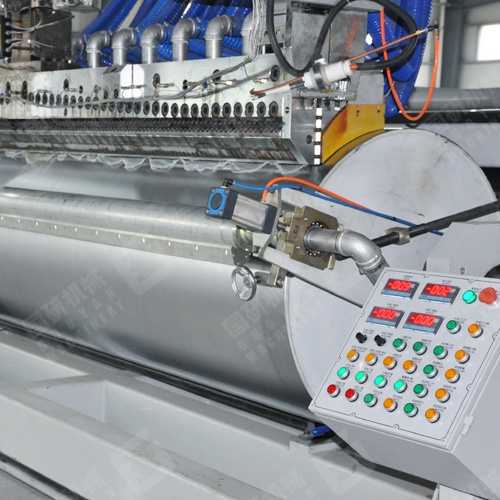 KWJM-110-1650流延薄膜擠出機(jī)