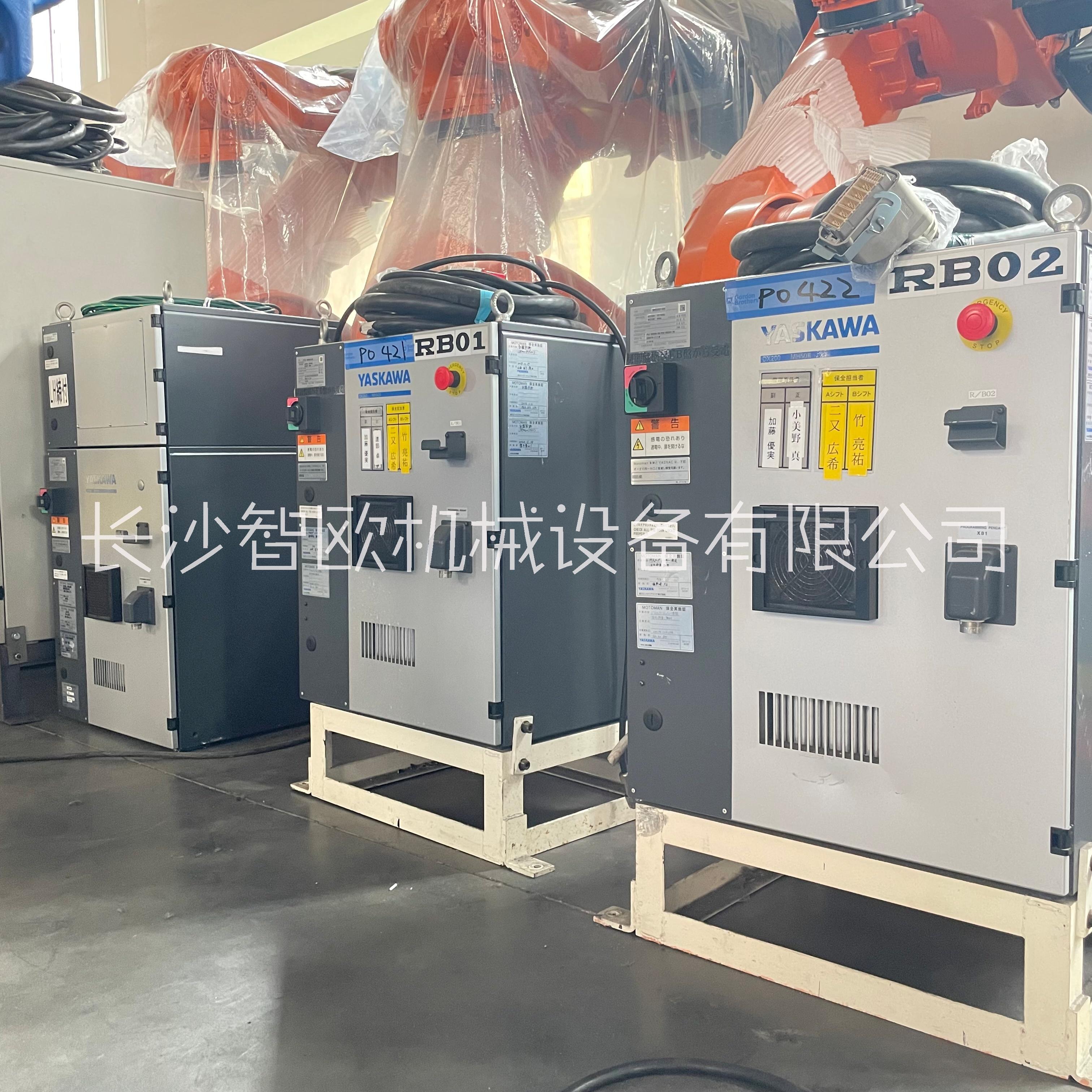 安川機(jī)械手MH50 負(fù)載50kg臂展2061mm碼垛機(jī)器人