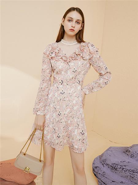 品牌折扣女裝 摩凡2022 抖音直播撤柜女裝剪標(biāo)嗎批發(fā)貨源在哪