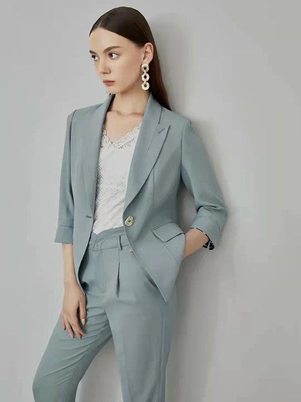 品牌折扣女裝 點占2022 撤柜折扣女裝尾貨貨源清倉供應(yīng)鏈