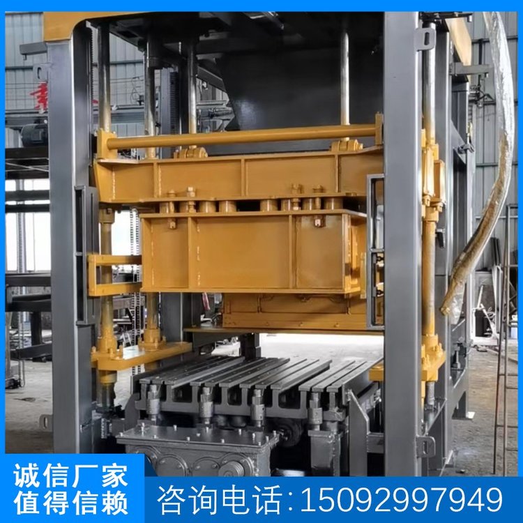 山東抓磚機(jī)