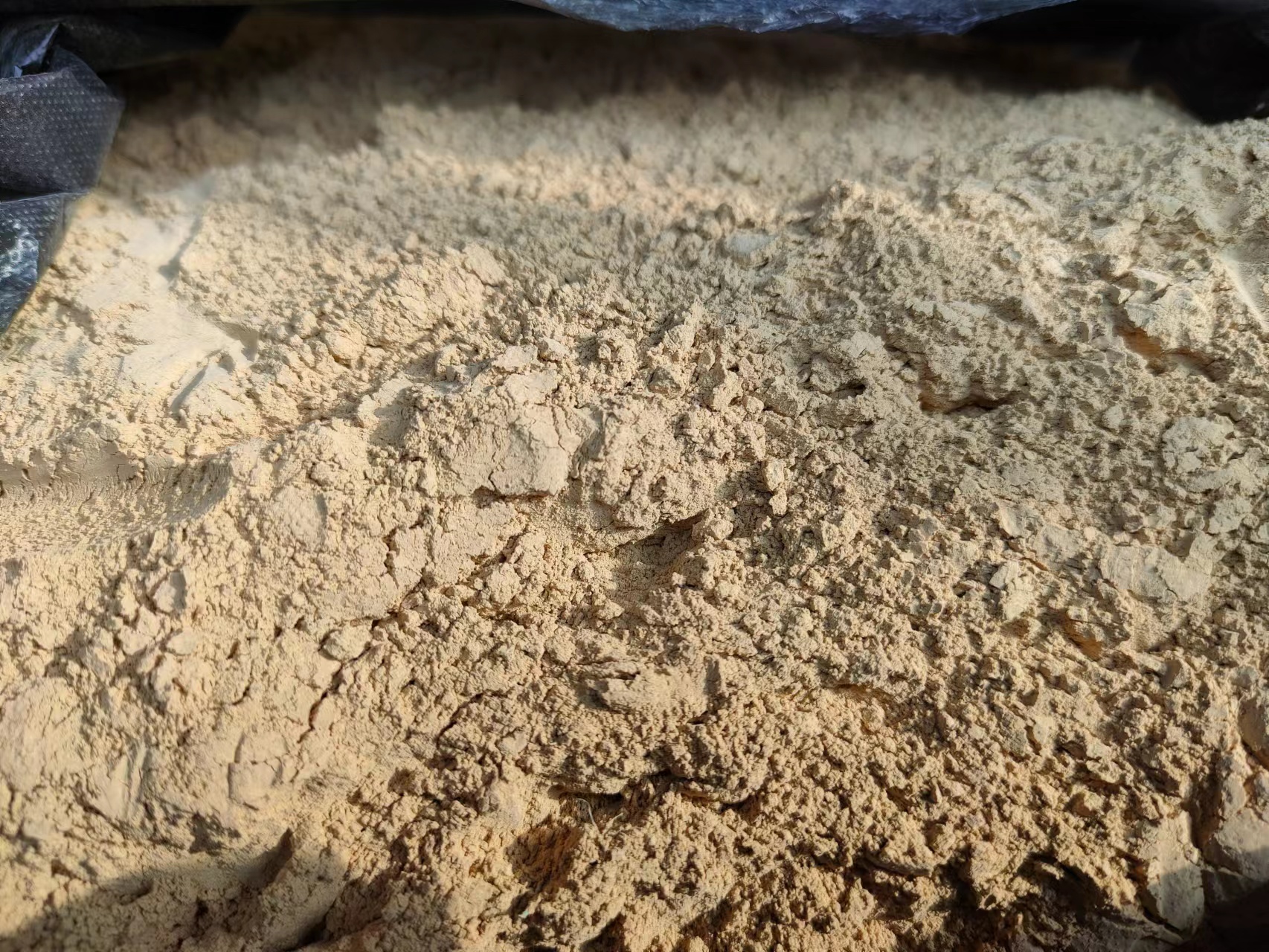 飼料鈣基飼料膨潤土 鈣基膨潤土