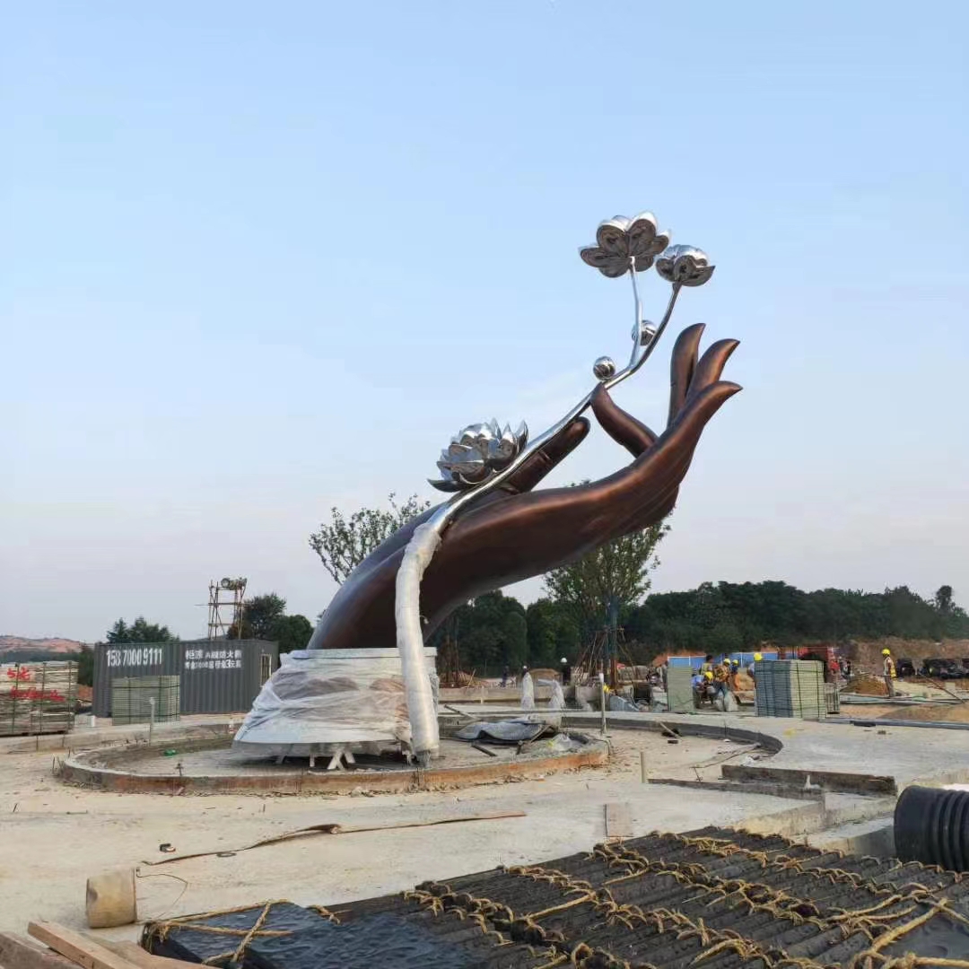 廠家供應(yīng)不銹鋼景觀園林雕塑