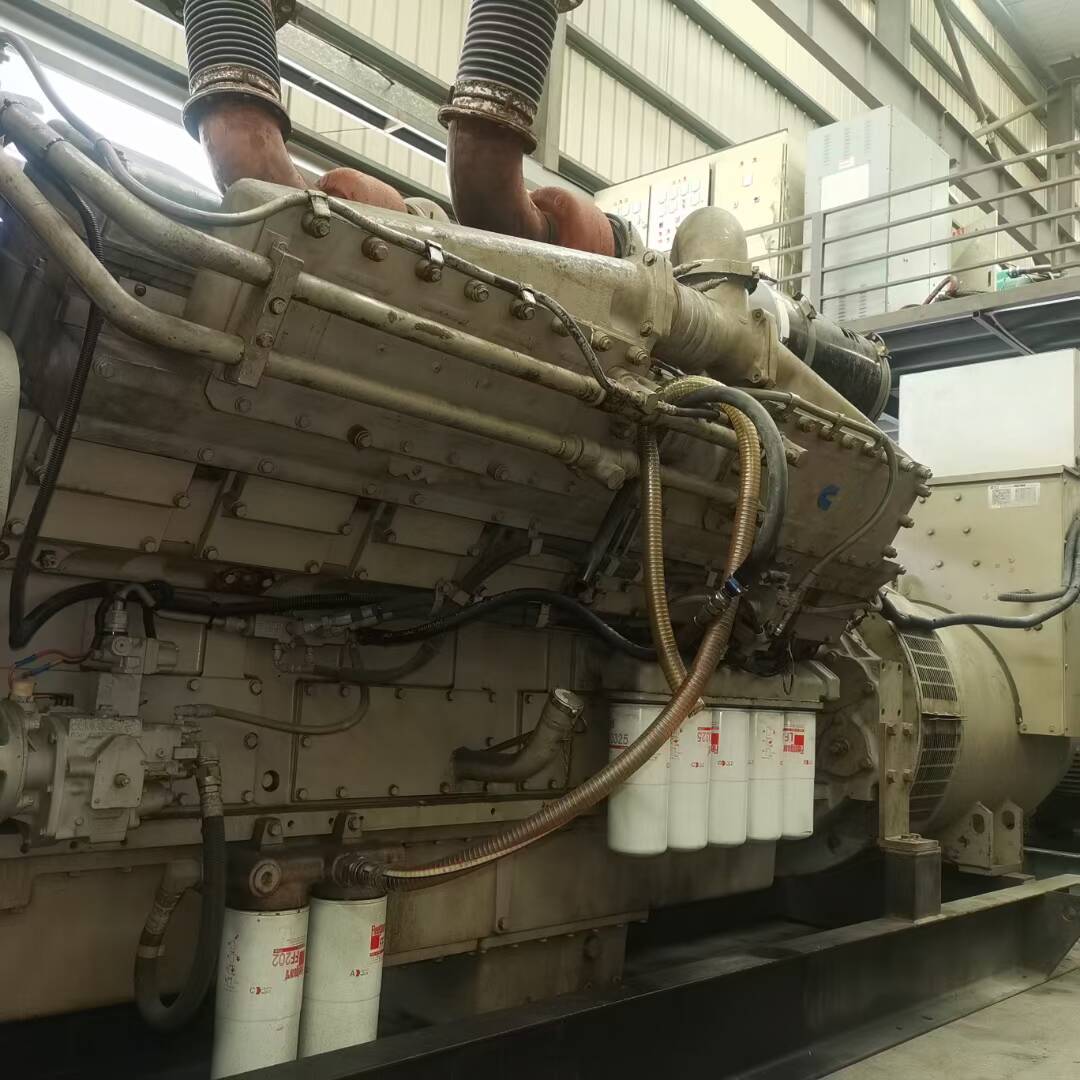進(jìn)口康明斯1120kw發(fā)電機(jī)組