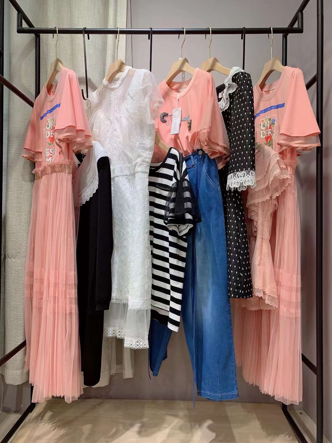 撤柜折扣女裝 珈姿萊爾 2022 女裝撤柜尾貨清倉剪標(biāo)撿漏特價清倉貨源