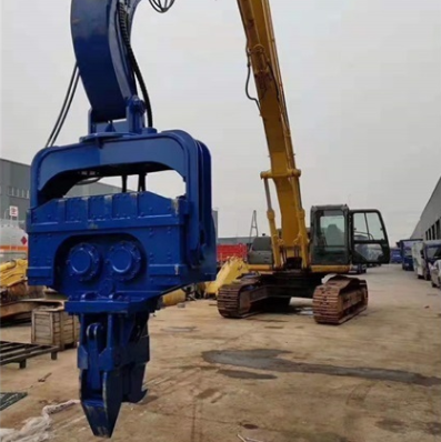 挖機(jī)打樁臂改裝廠 高頻振動(dòng)錘改裝廠家 光伏打樁錘廠家 廣州拉森樁打樁臂改裝廠家